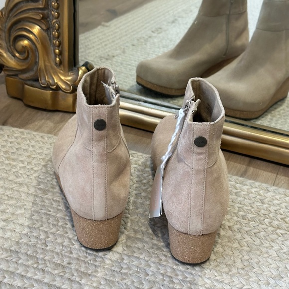 NEW Birkenstock Ebba Suede Leather Wedge Boot Warm Sand NWT - Picture 5 of 7
